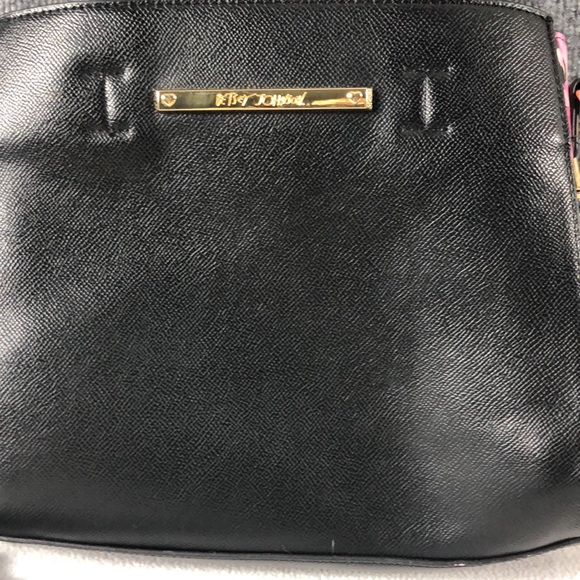 Betsey Johnson - Picture 3 of 13